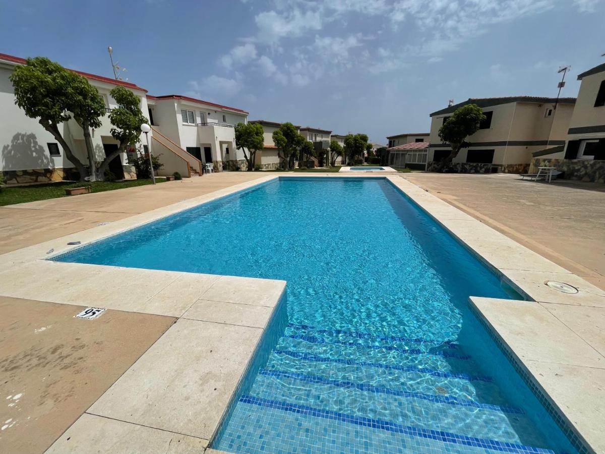 Forcat Apartamento Bajo Con Jardin Y Piscina シウタデリャ エクステリア 写真
