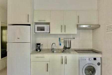 Forcat Apartamento Bajo Con Jardin Y Piscina シウタデリャ エクステリア 写真