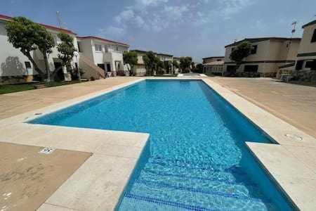 Forcat Apartamento Bajo Con Jardin Y Piscina シウタデリャ エクステリア 写真